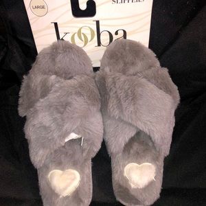 Cross plush fleece slippers